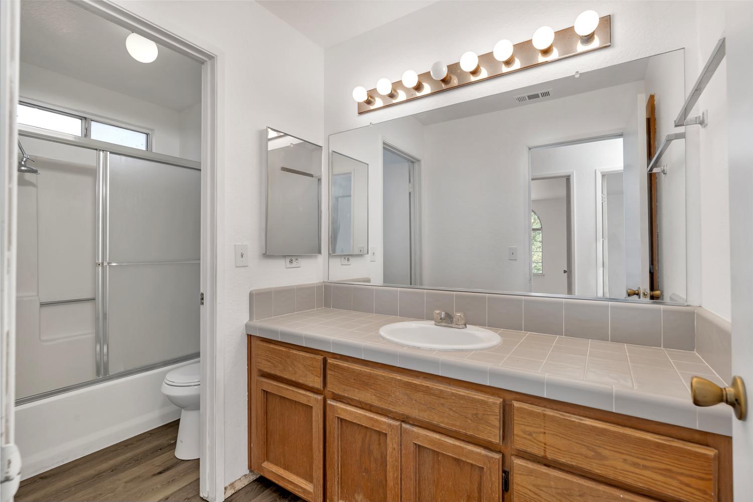 1034 Acaciawood Court