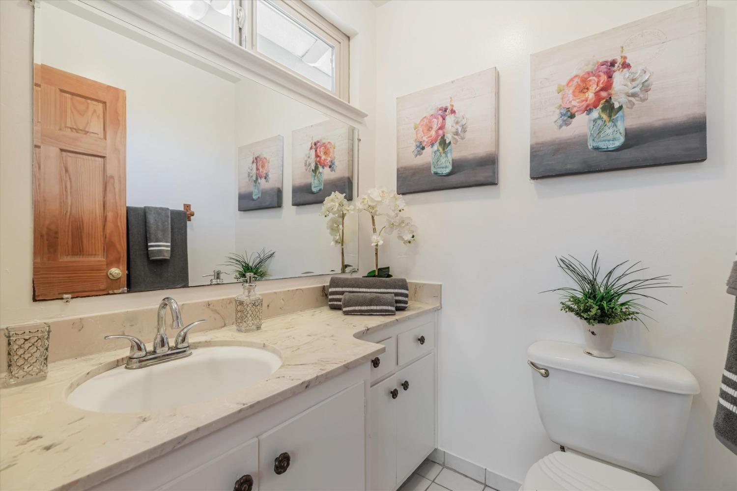 208 Blossom Hill Roaad