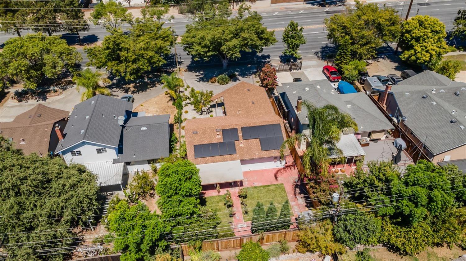 208 Blossom Hill Roaad