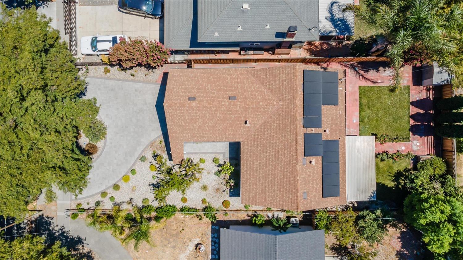 208 Blossom Hill Roaad