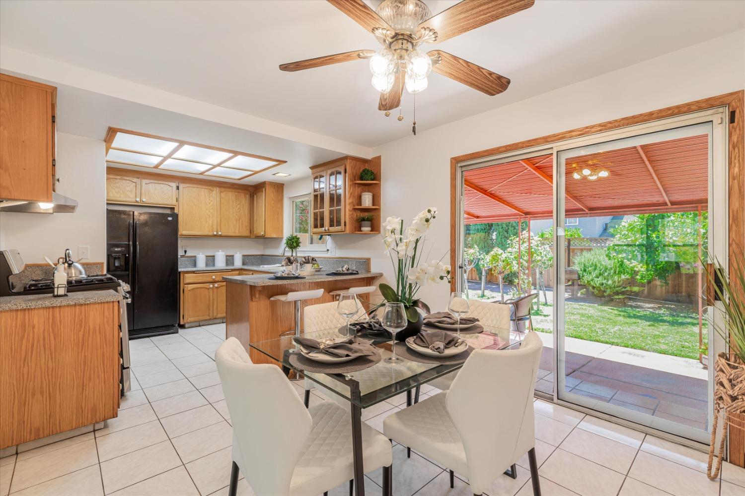 208 Blossom Hill Roaad