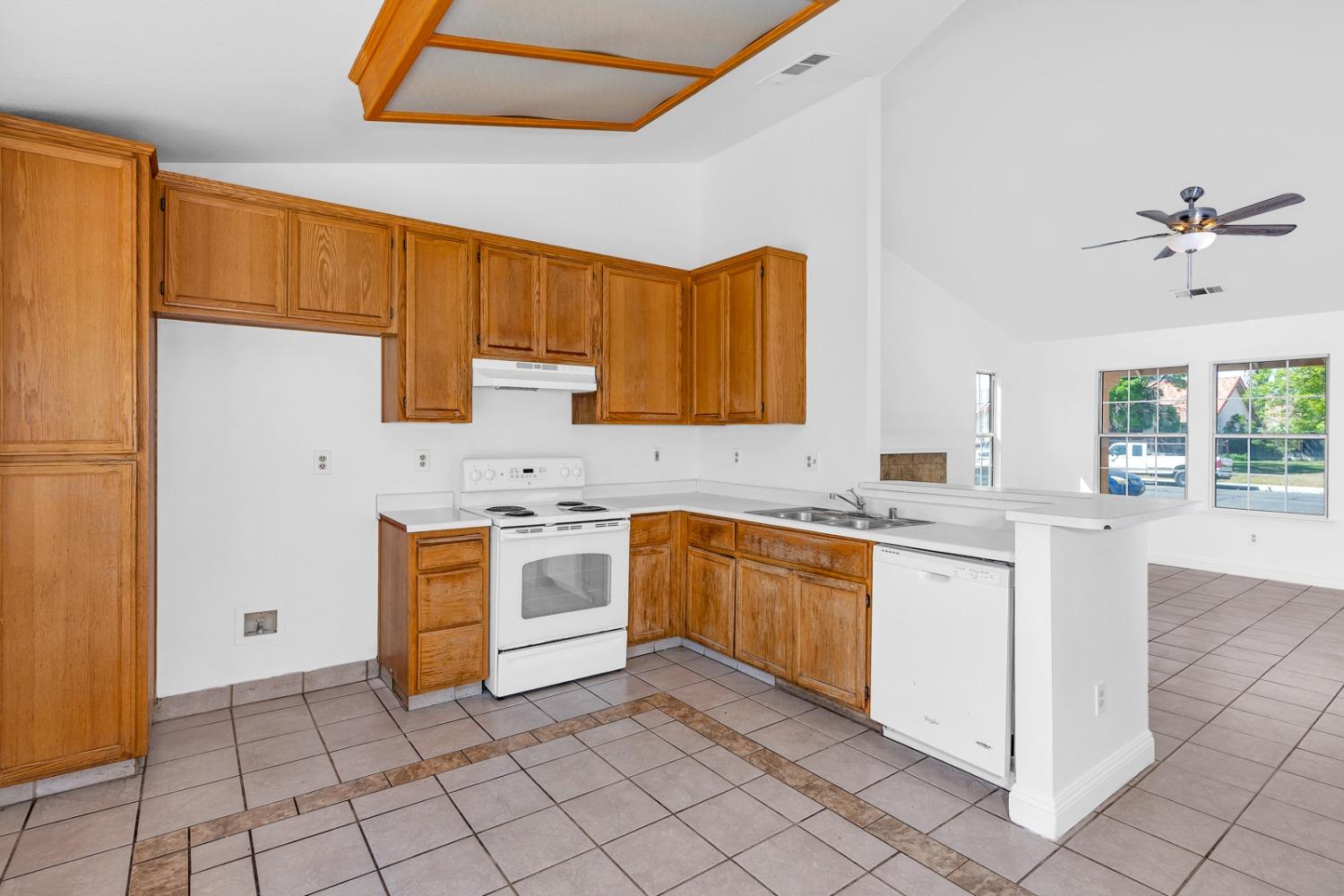 2131 Racquet Club Drive