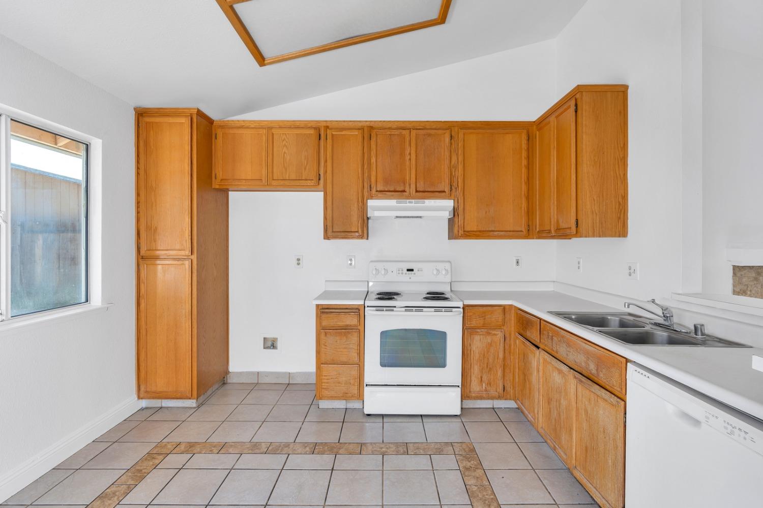 2131 Racquet Club Drive