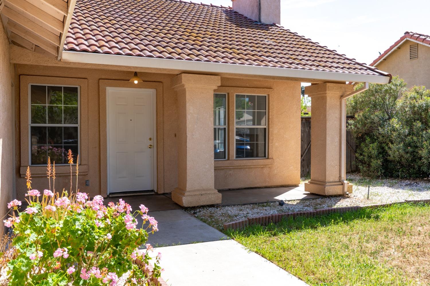 2131 Racquet Club Drive