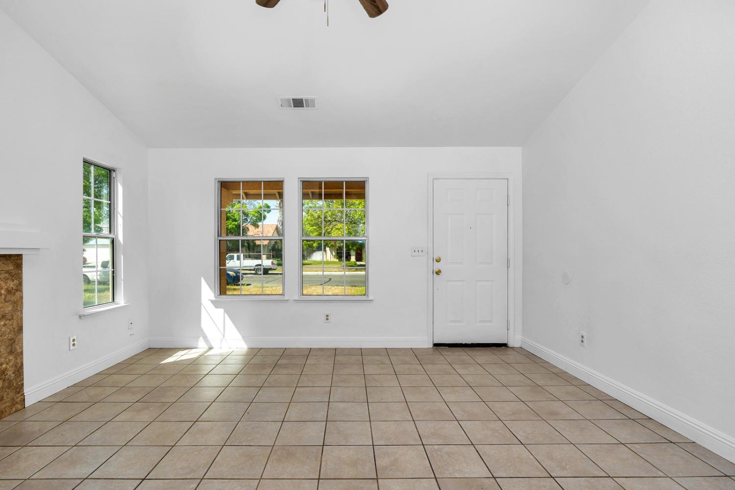 2131 Racquet Club Drive