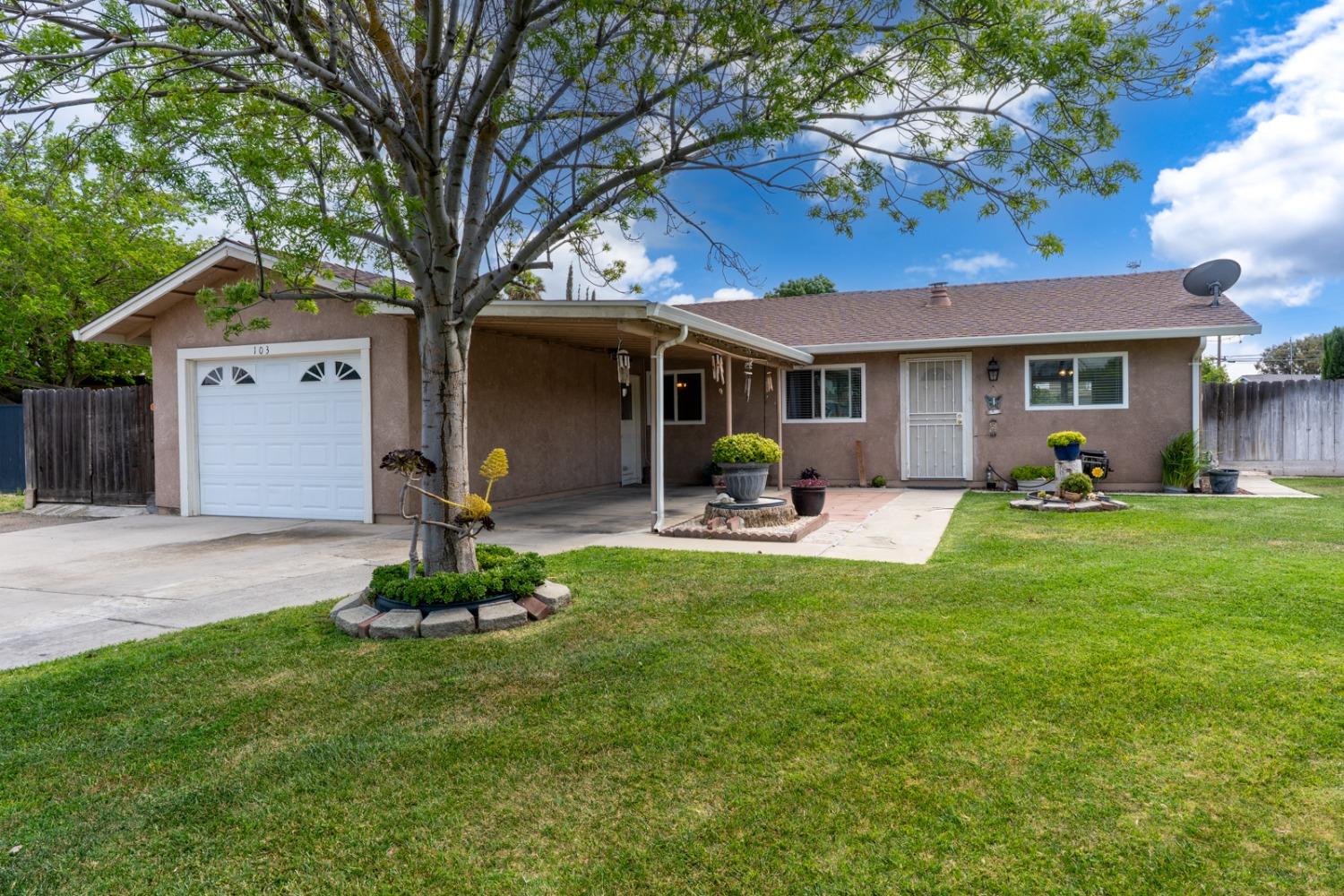 103 Pecan Court