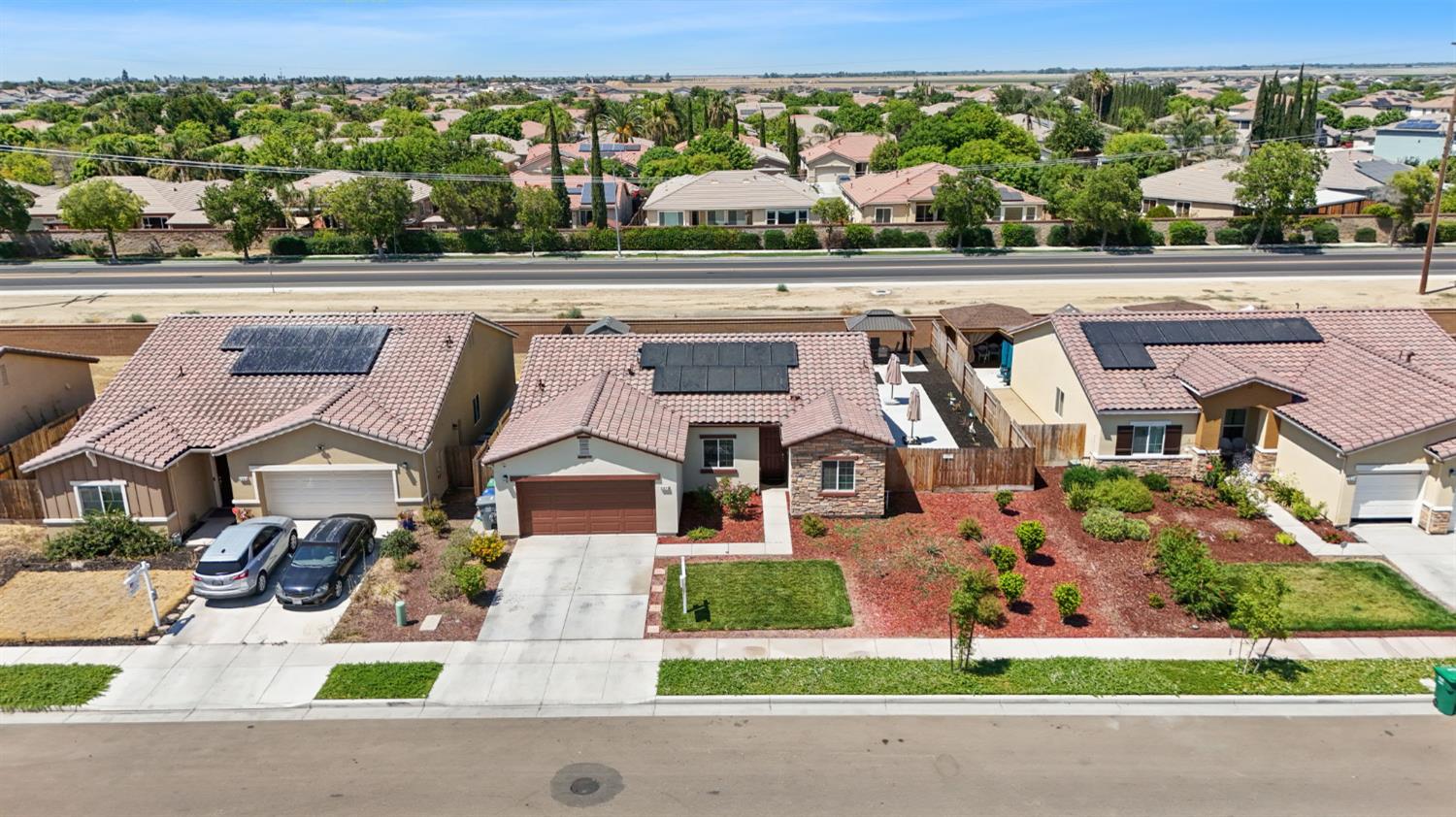 2070 Greenbriar Drive