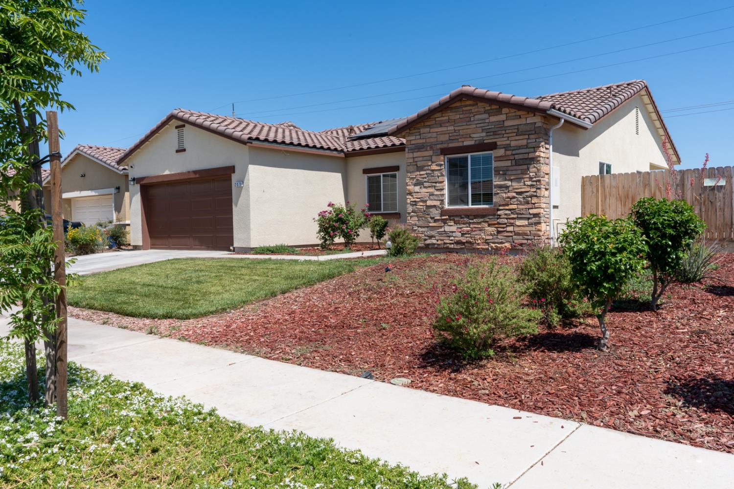 2070 Greenbriar Drive