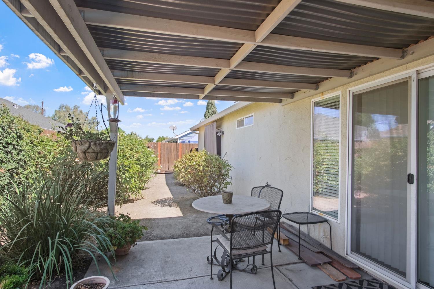 1256 California Avenue