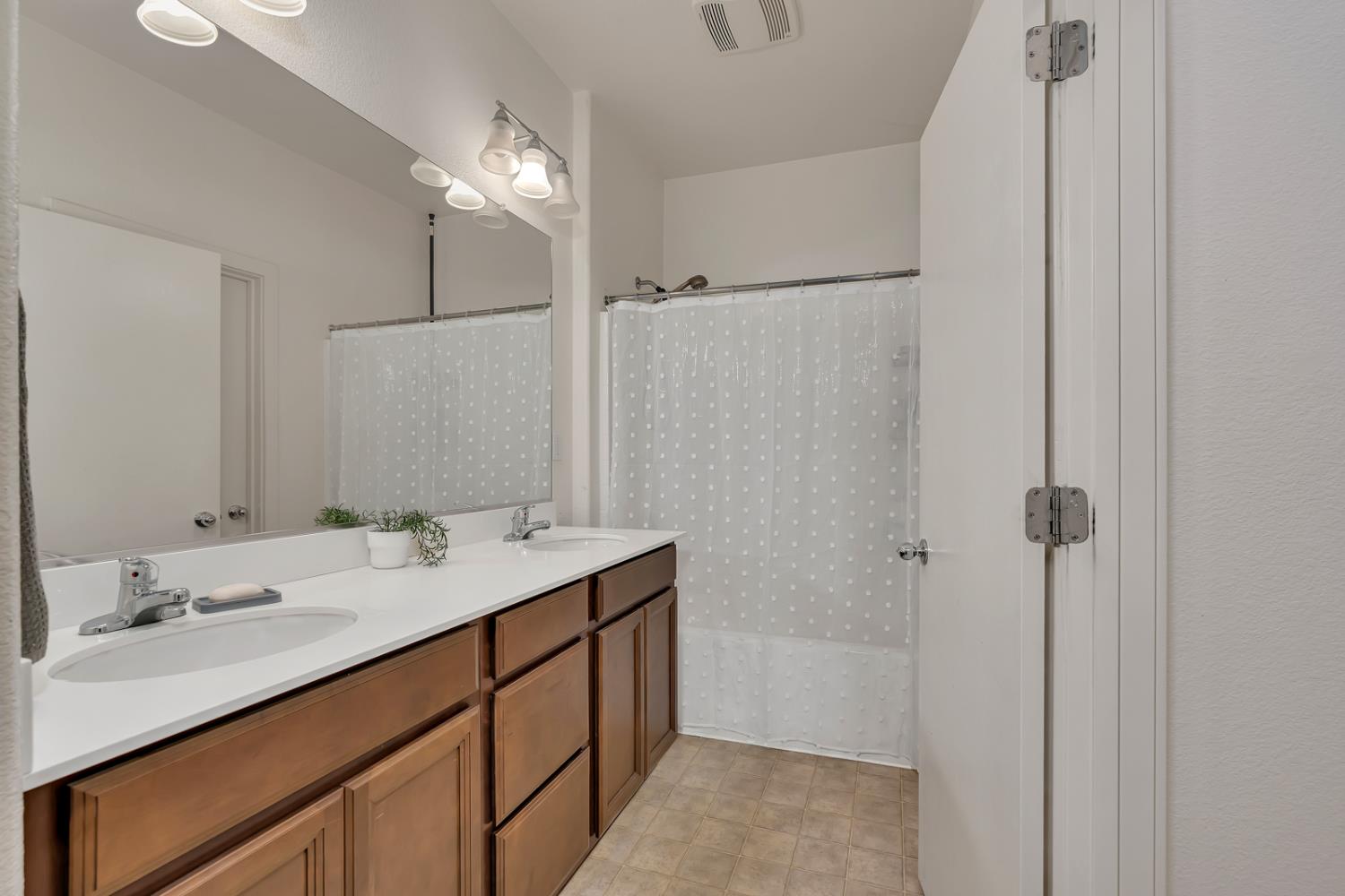 1805 Spadafore Street