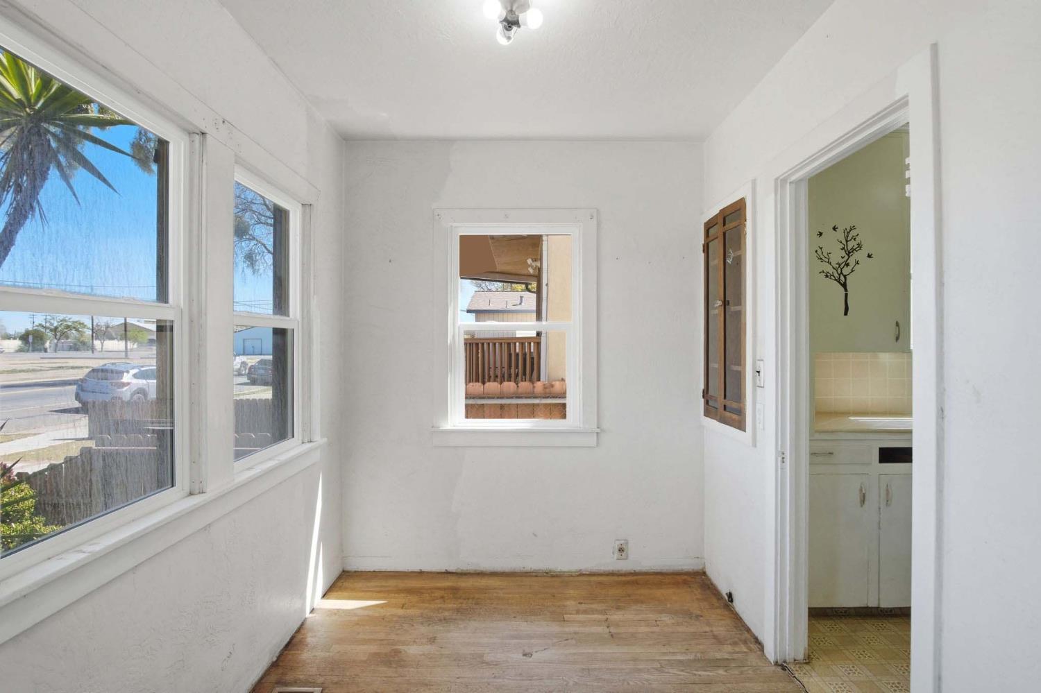 323 H Street