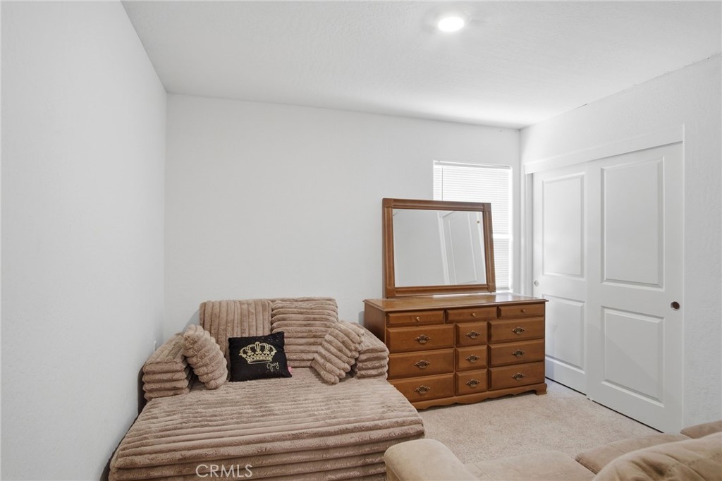 670 Elizabeth Court