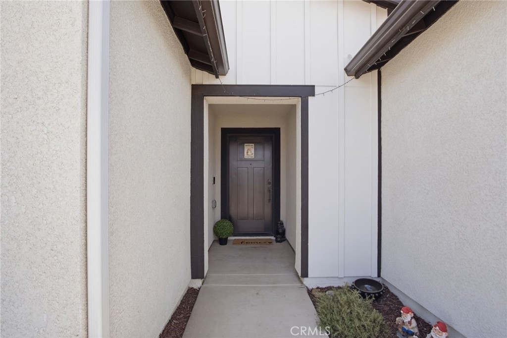 670 Elizabeth Court