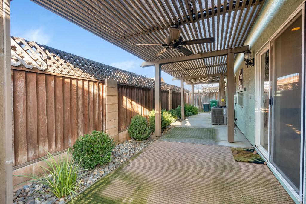 2934 Las Flores Circle