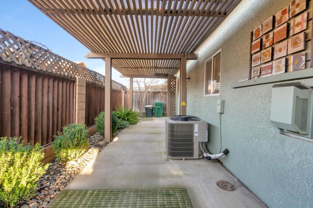 2934 Las Flores Circle