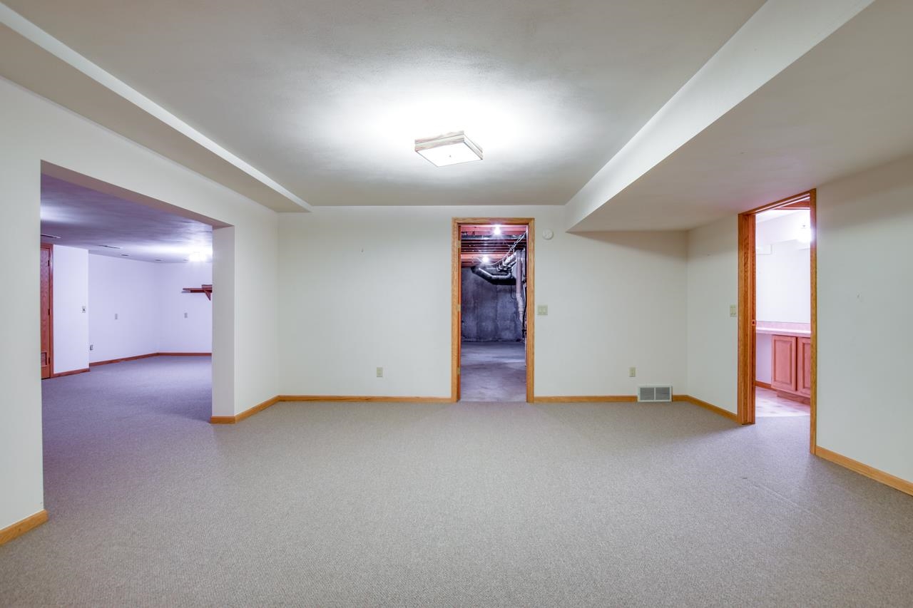 5888 Schumann Drive