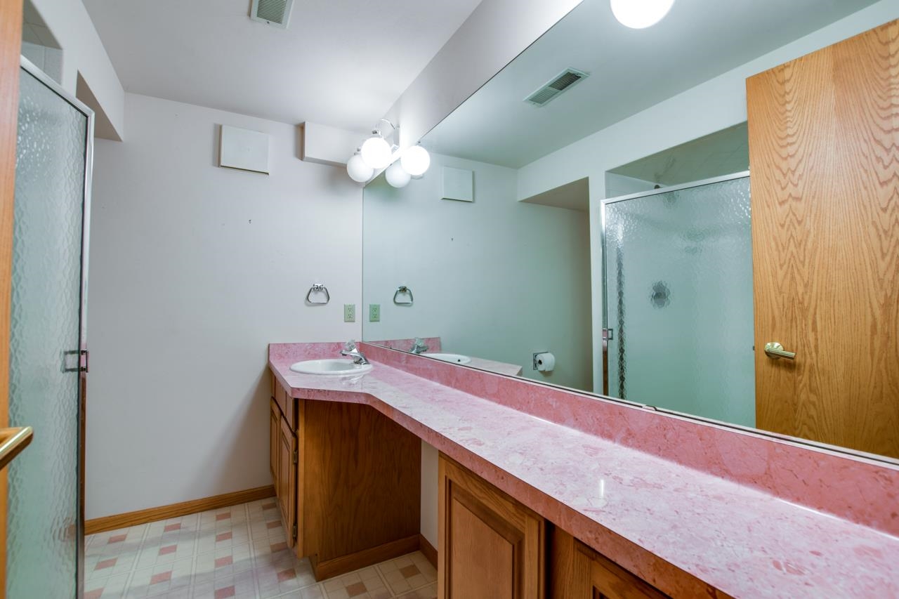 5888 Schumann Drive
