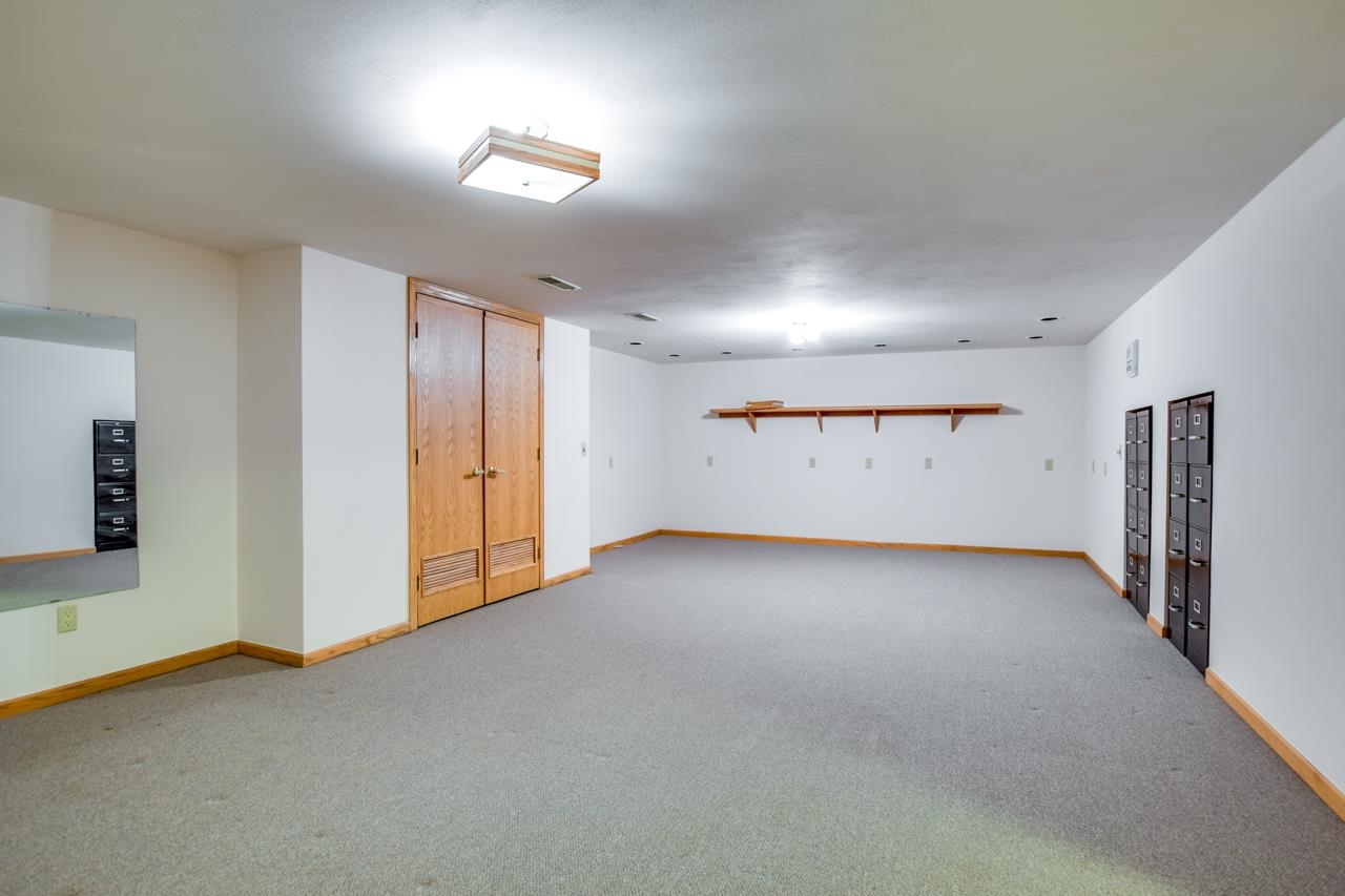 5888 Schumann Drive