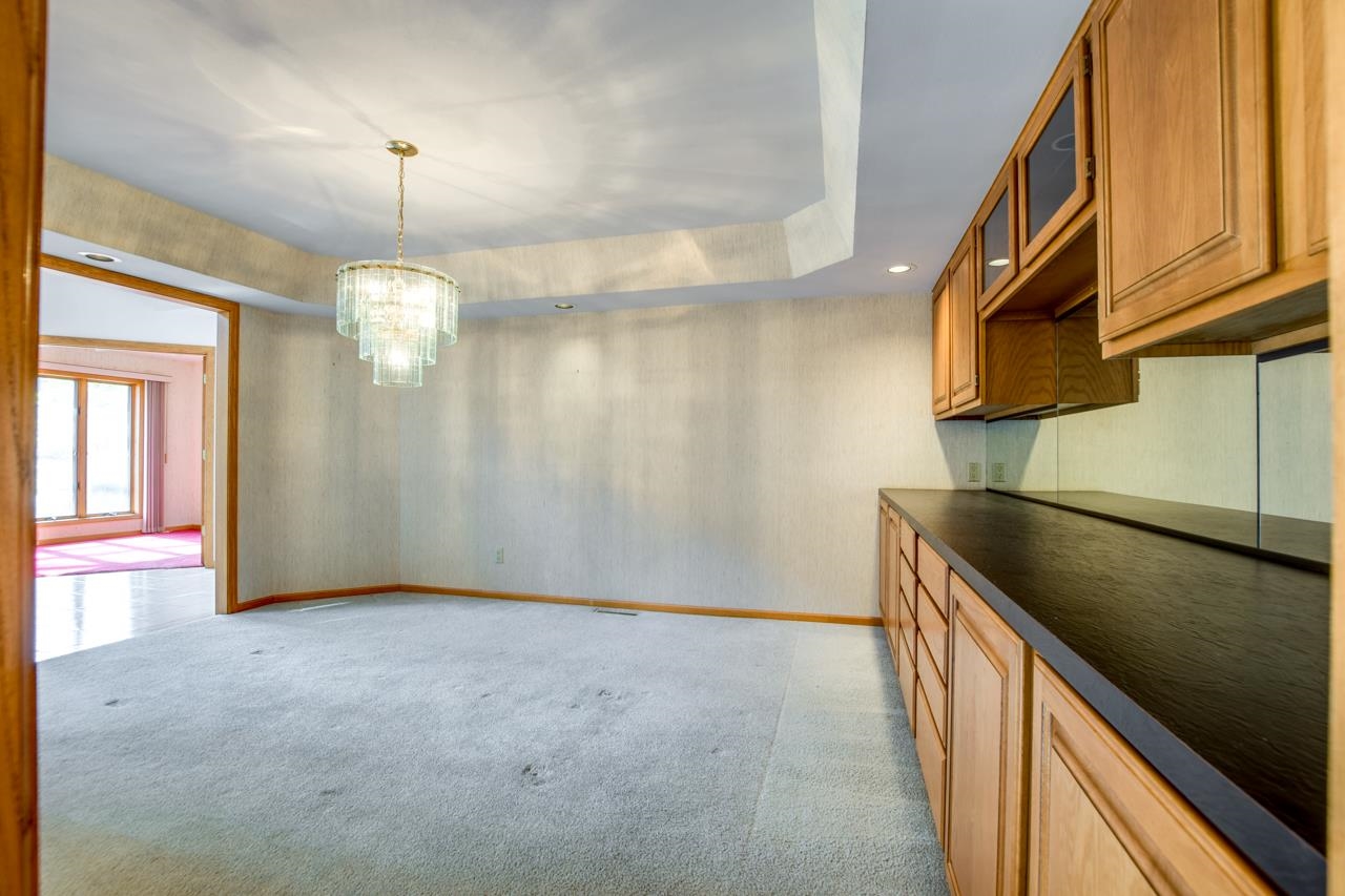5888 Schumann Drive