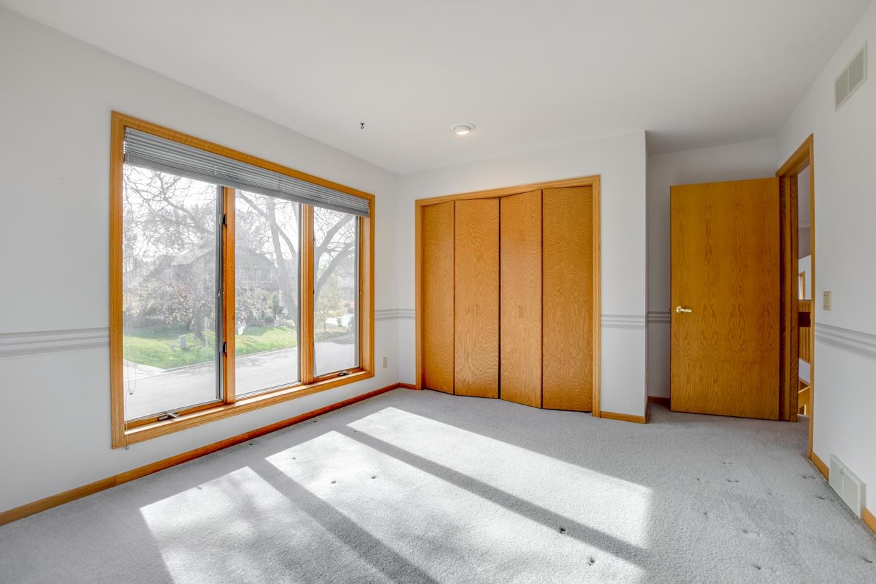 5888 Schumann Drive