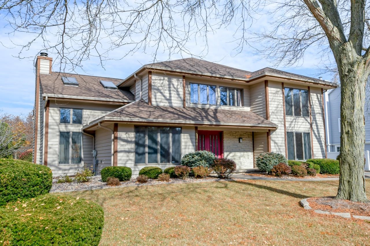 5888 Schumann Drive