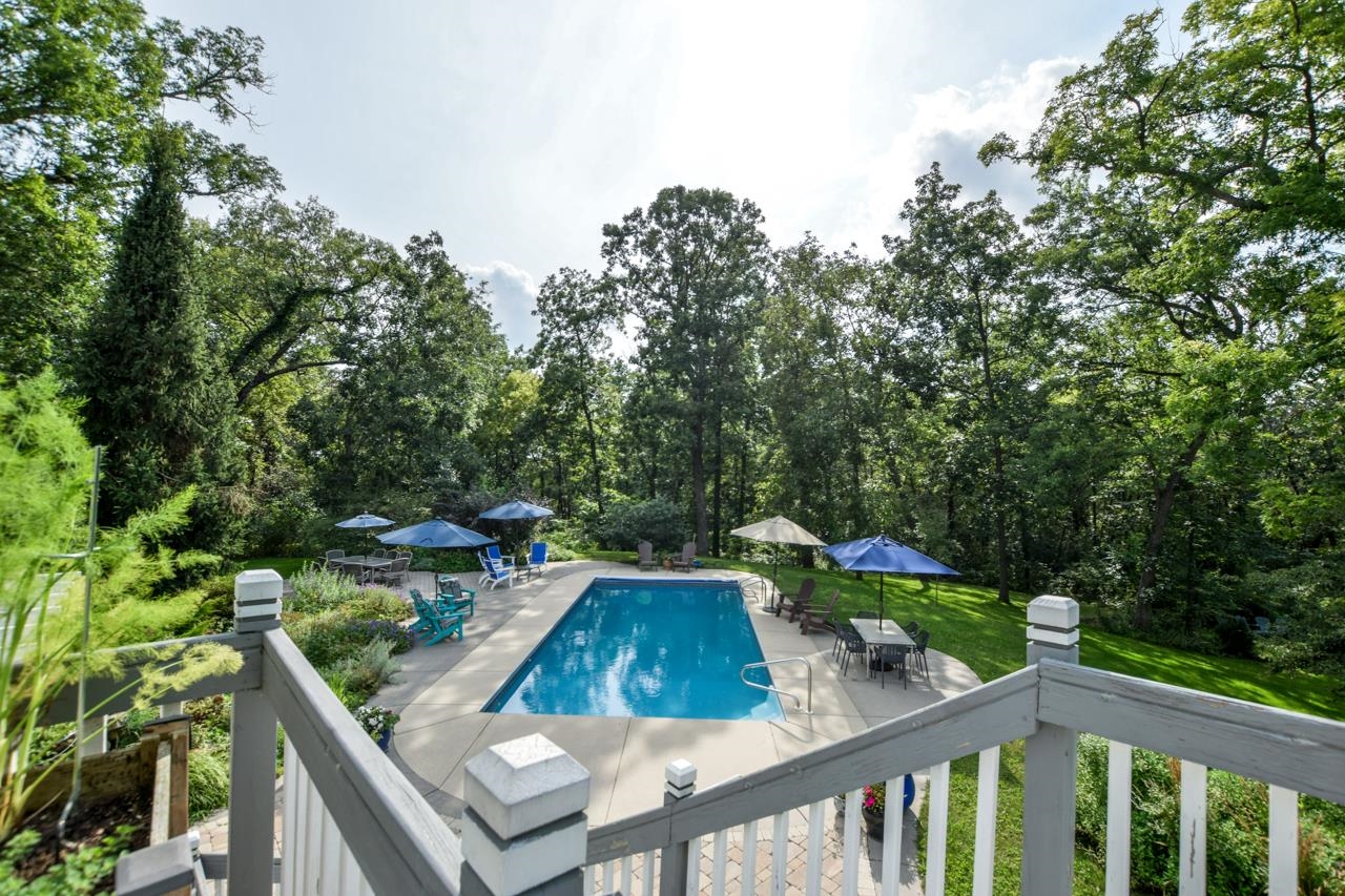 7724 Greenwood Road