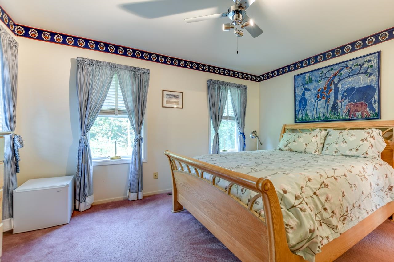 7724 Greenwood Road