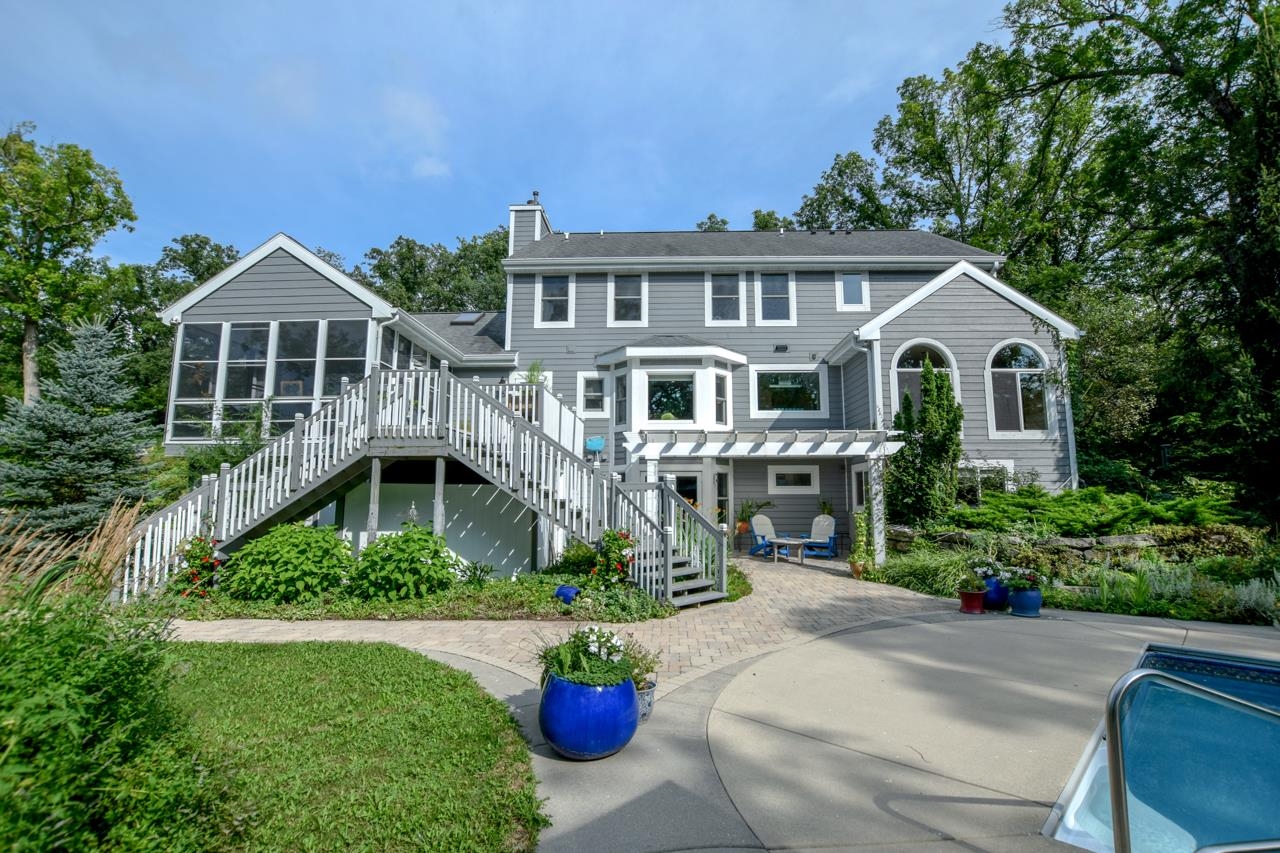 7724 Greenwood Road