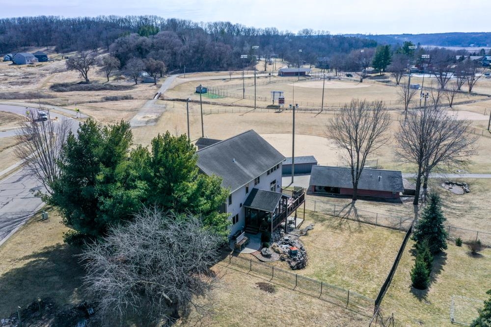 2813 Military Road