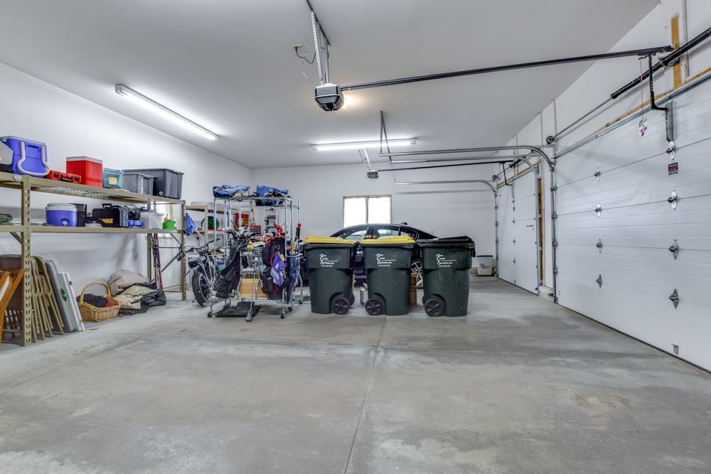 2813 Military Road