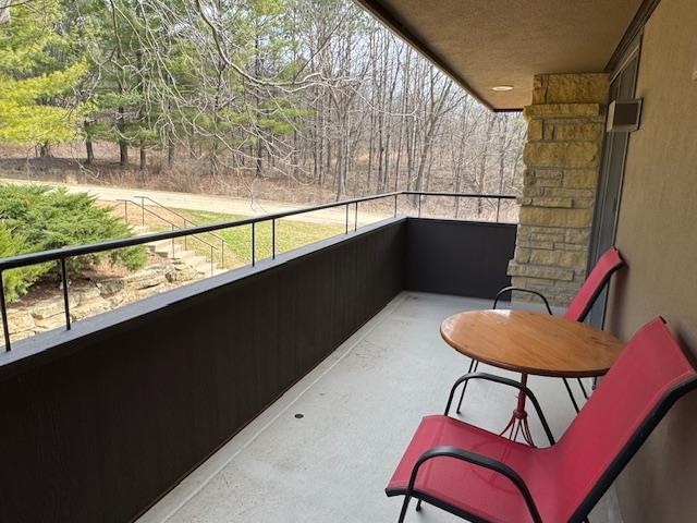 302 Springs Drive C, Bldg