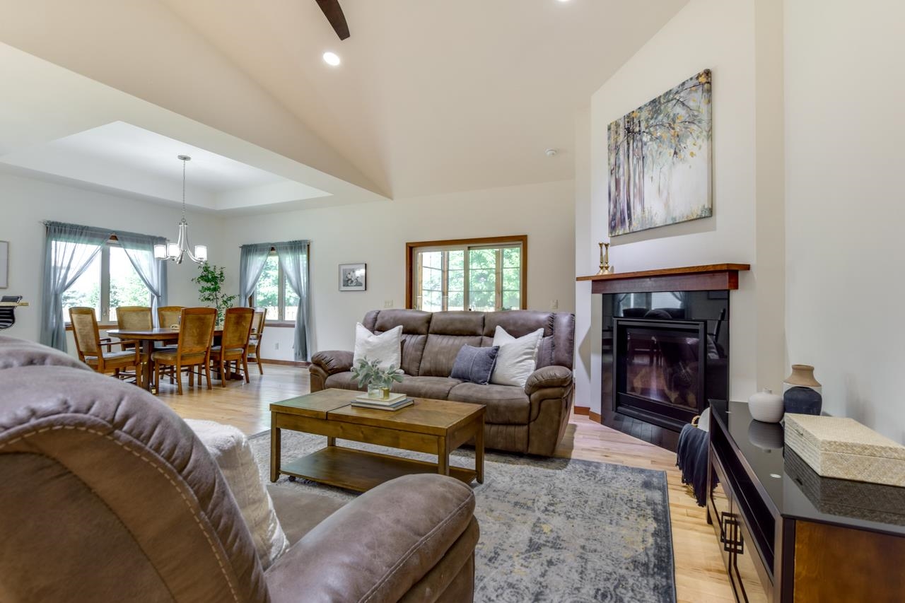 6892 Tuscan Ridge Circle