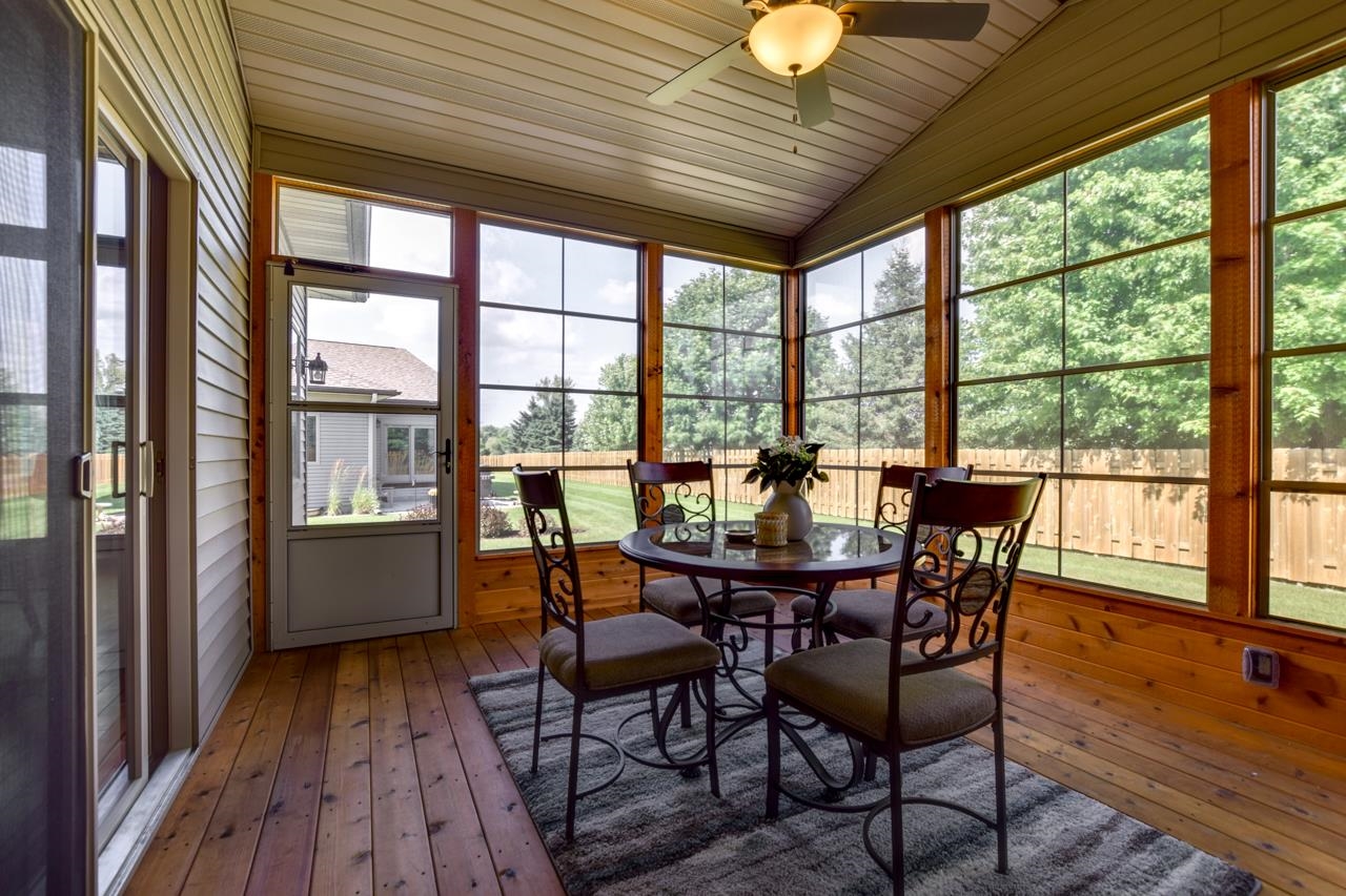 6892 Tuscan Ridge Circle