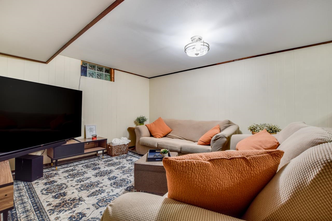 4329 Doncaster Drive