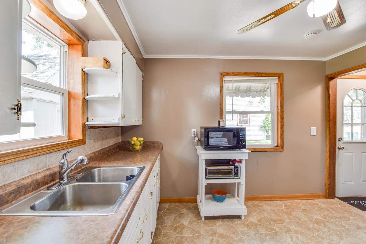 4329 Doncaster Drive