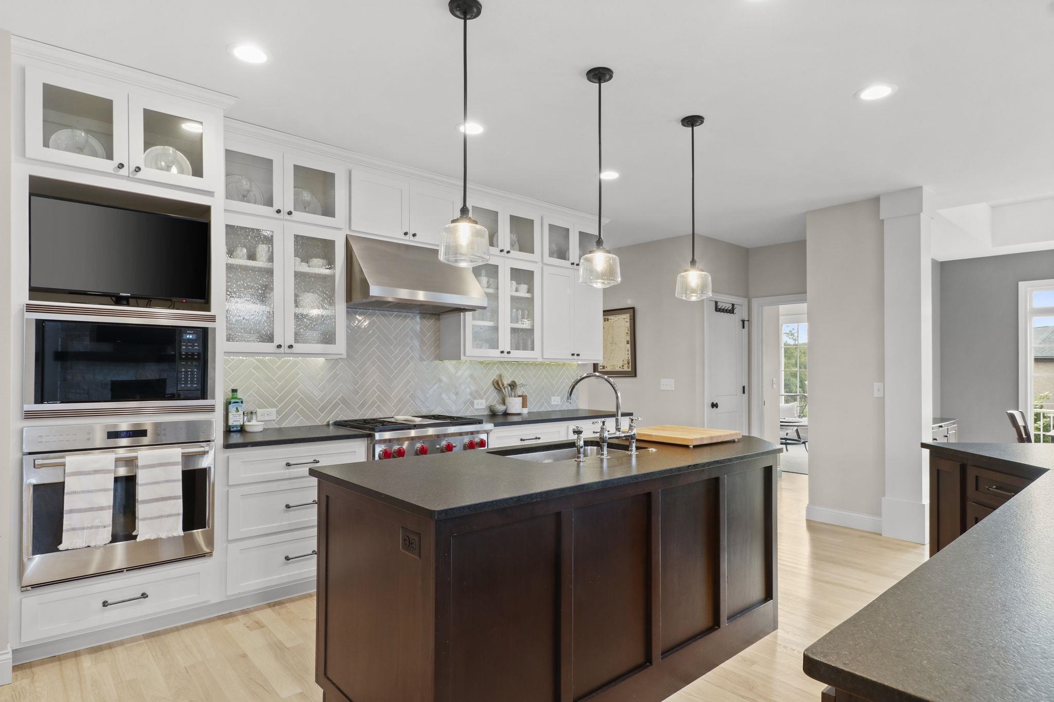 9801 Shadow Ridge Trail