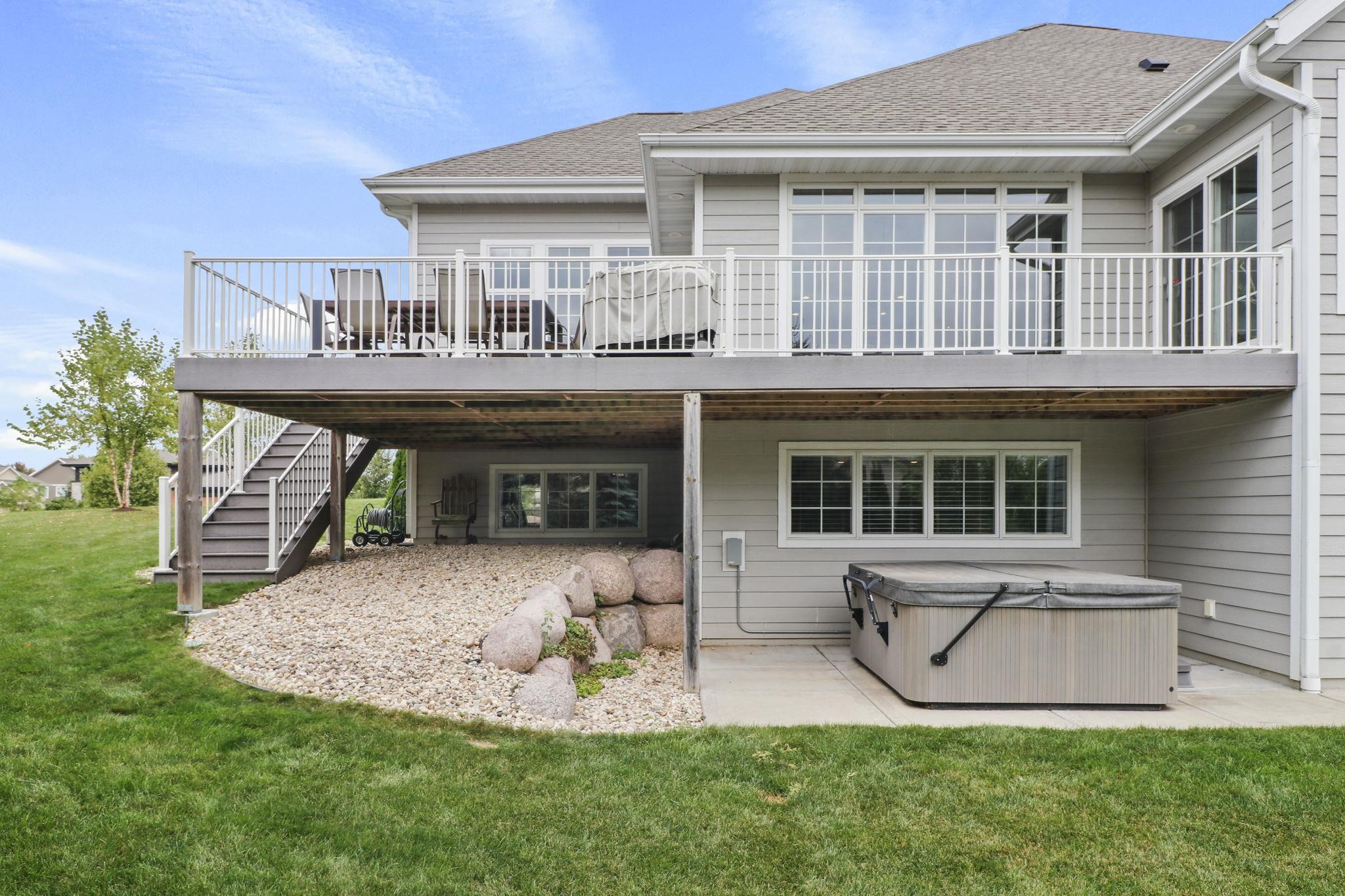 9801 Shadow Ridge Trail