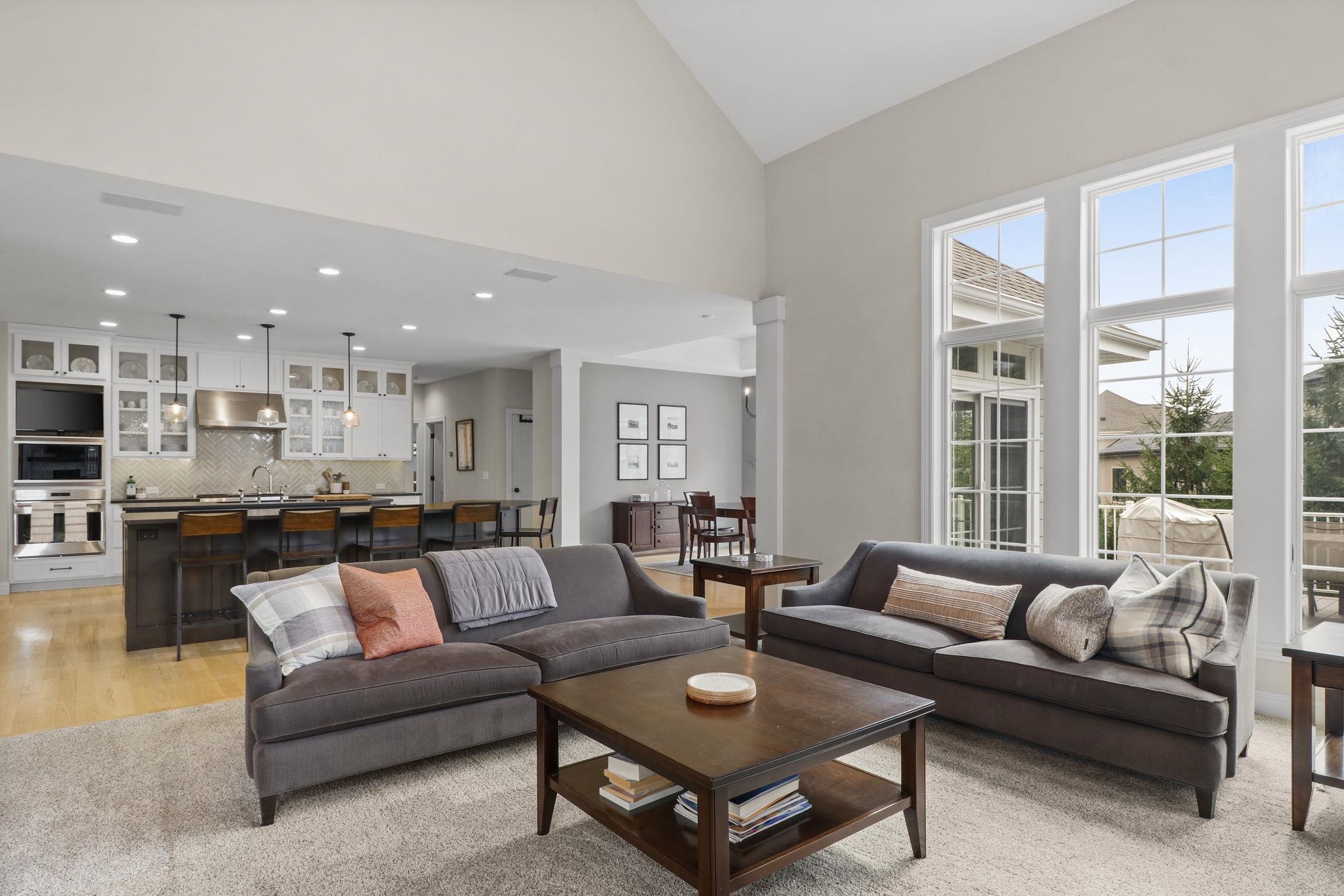 9801 Shadow Ridge Trail