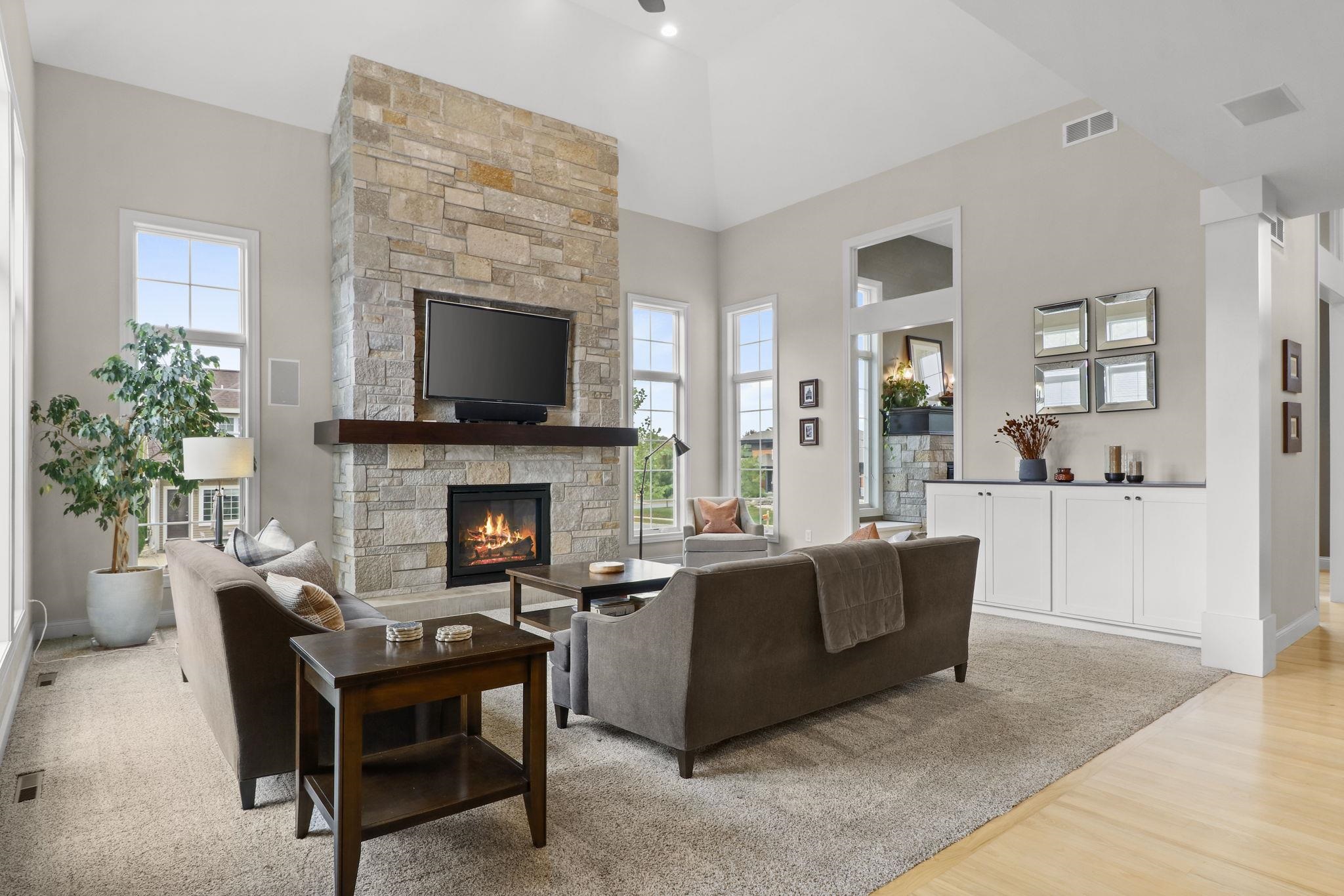 9801 Shadow Ridge Trail