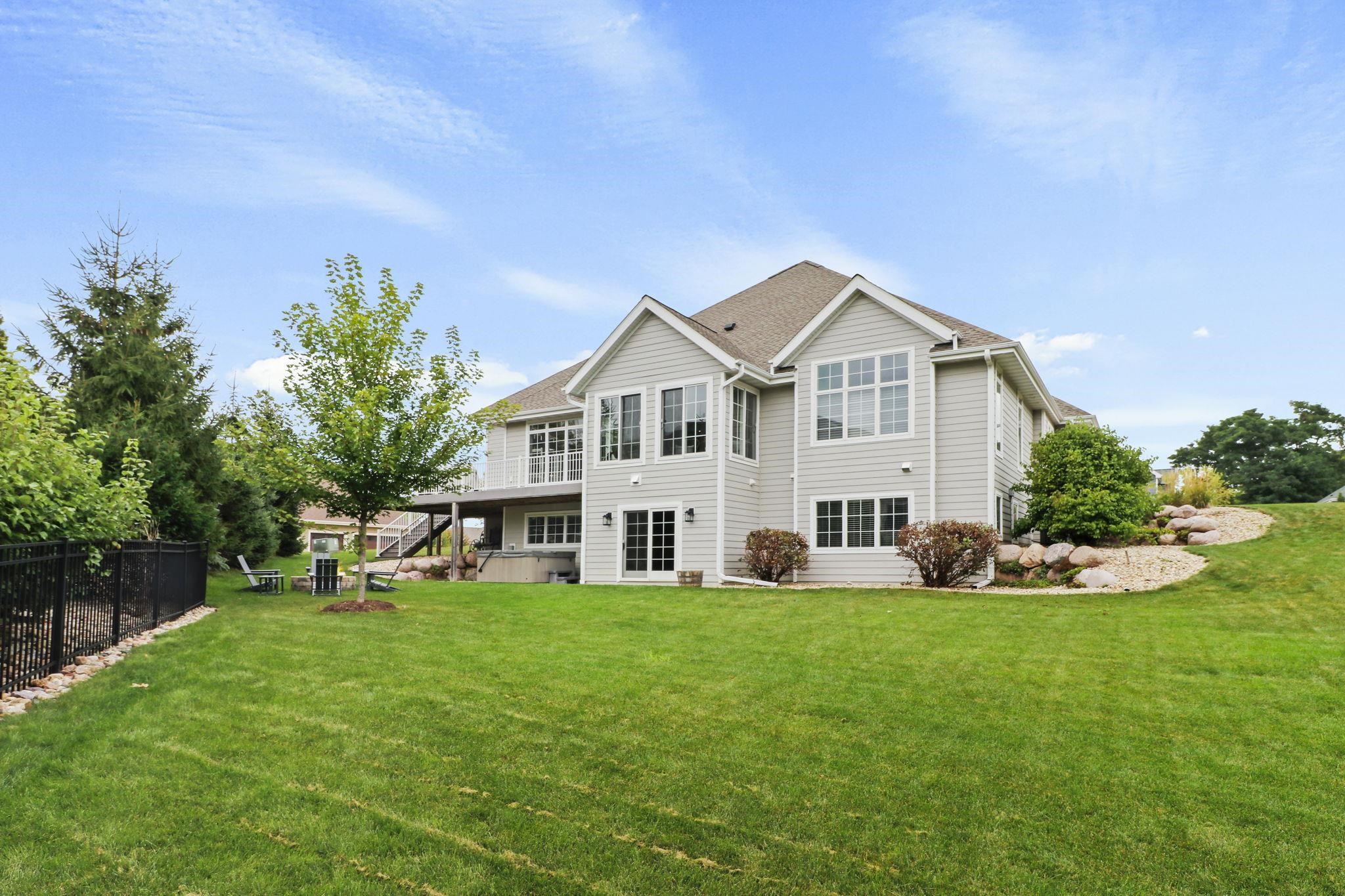 9801 Shadow Ridge Trail