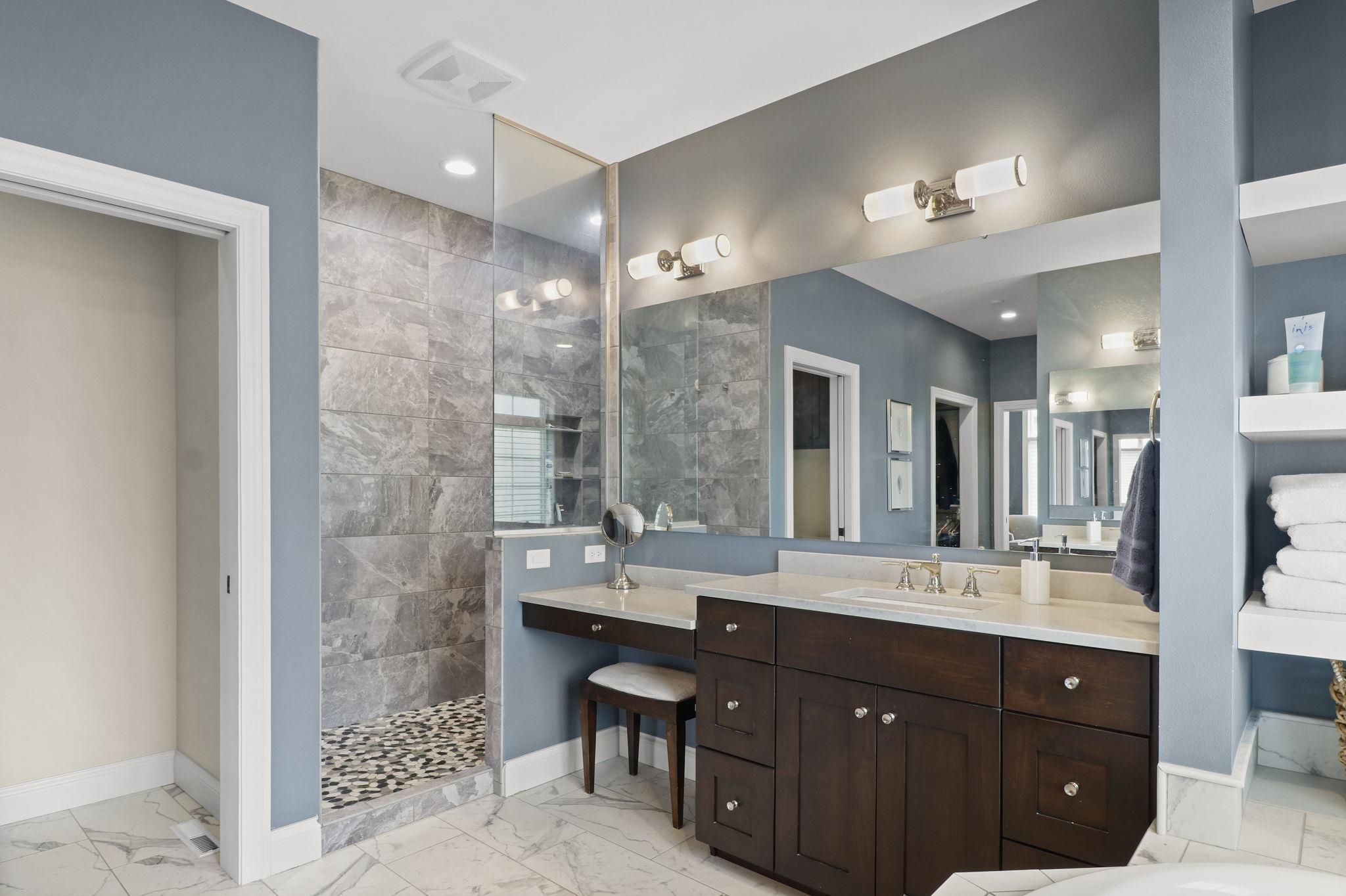 9801 Shadow Ridge Trail