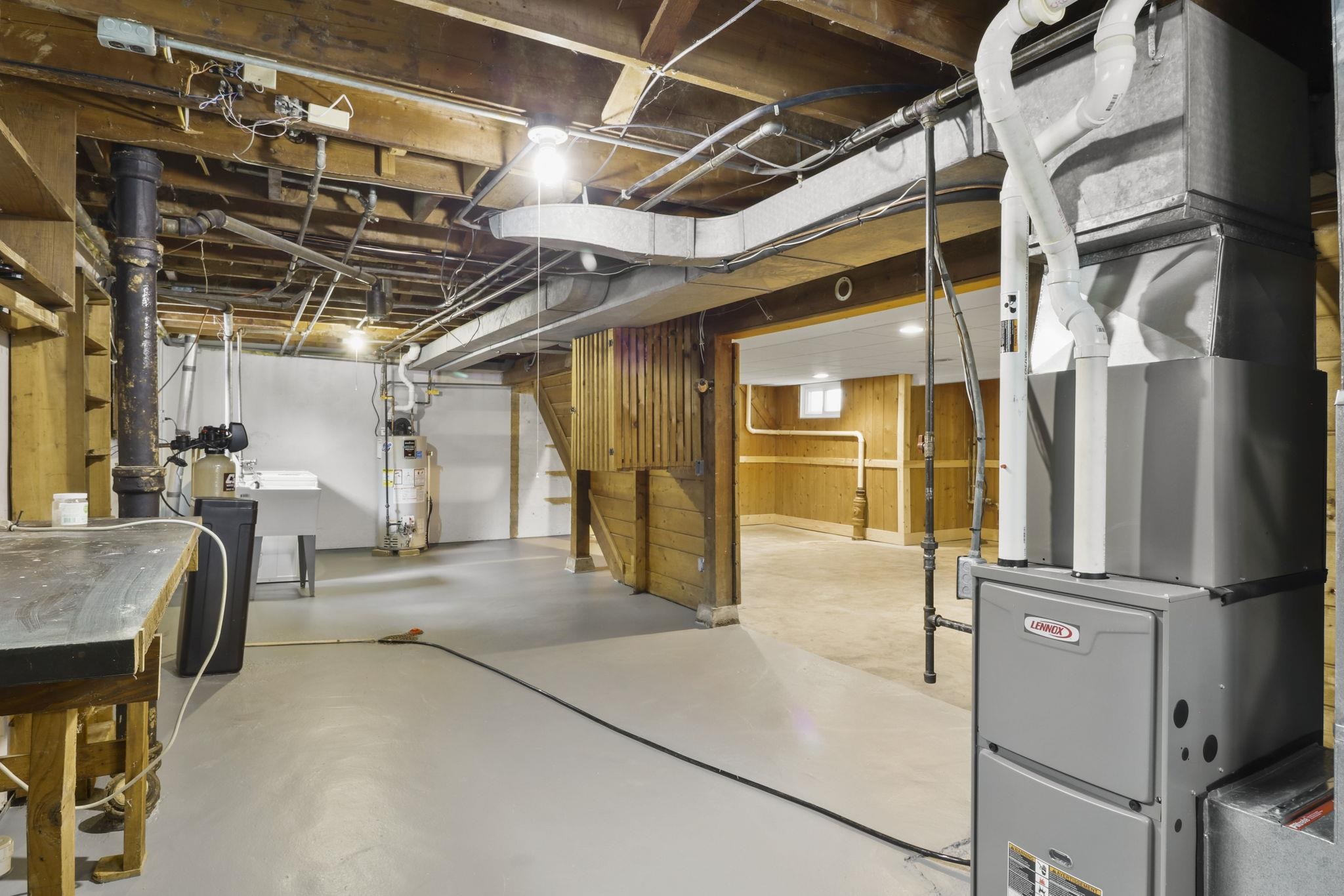 37 S Hillside Terrace