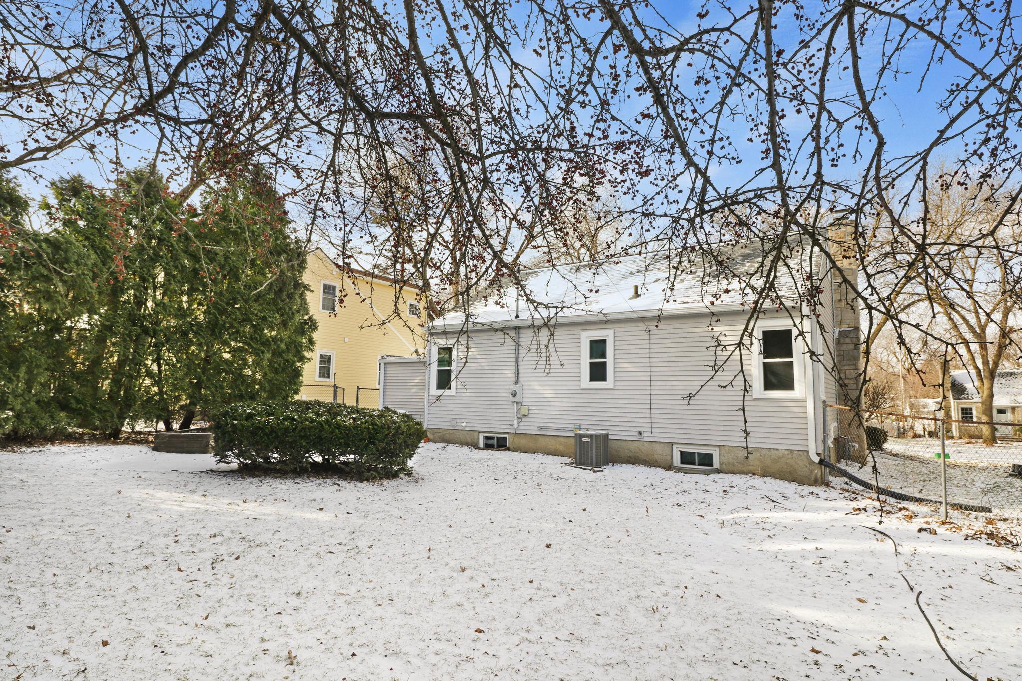 37 S Hillside Terrace