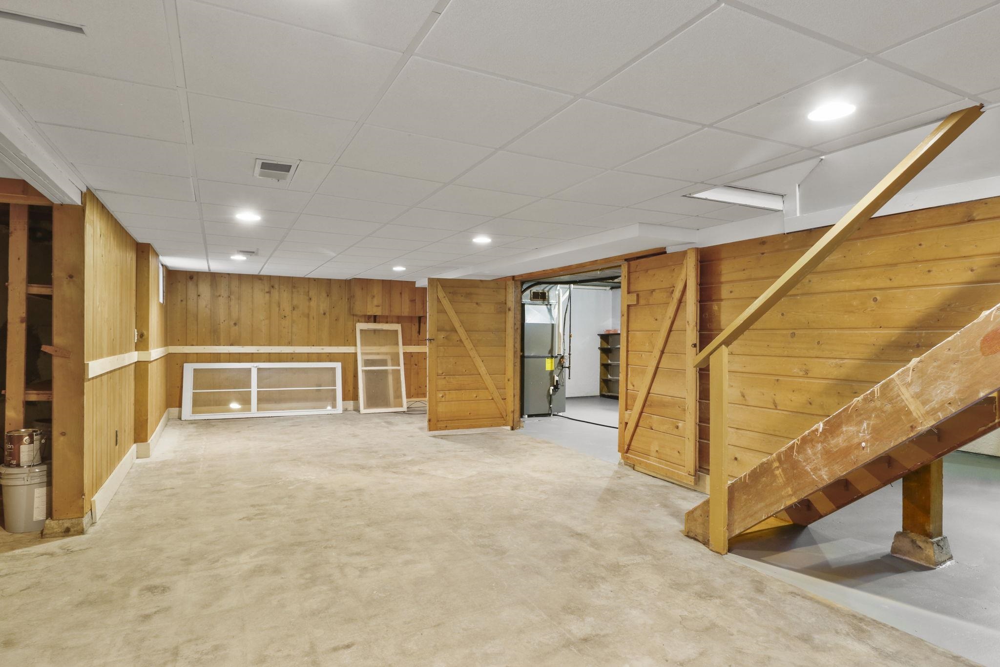 37 S Hillside Terrace