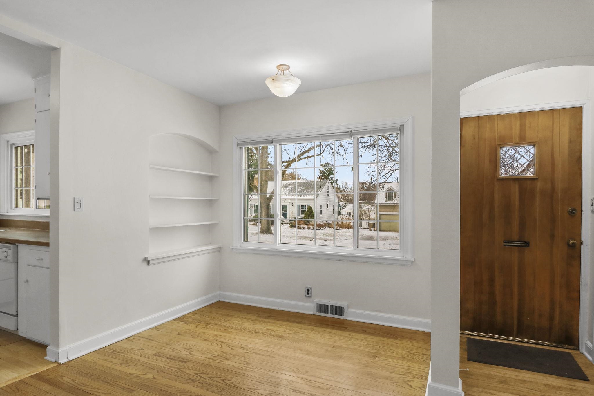 37 S Hillside Terrace