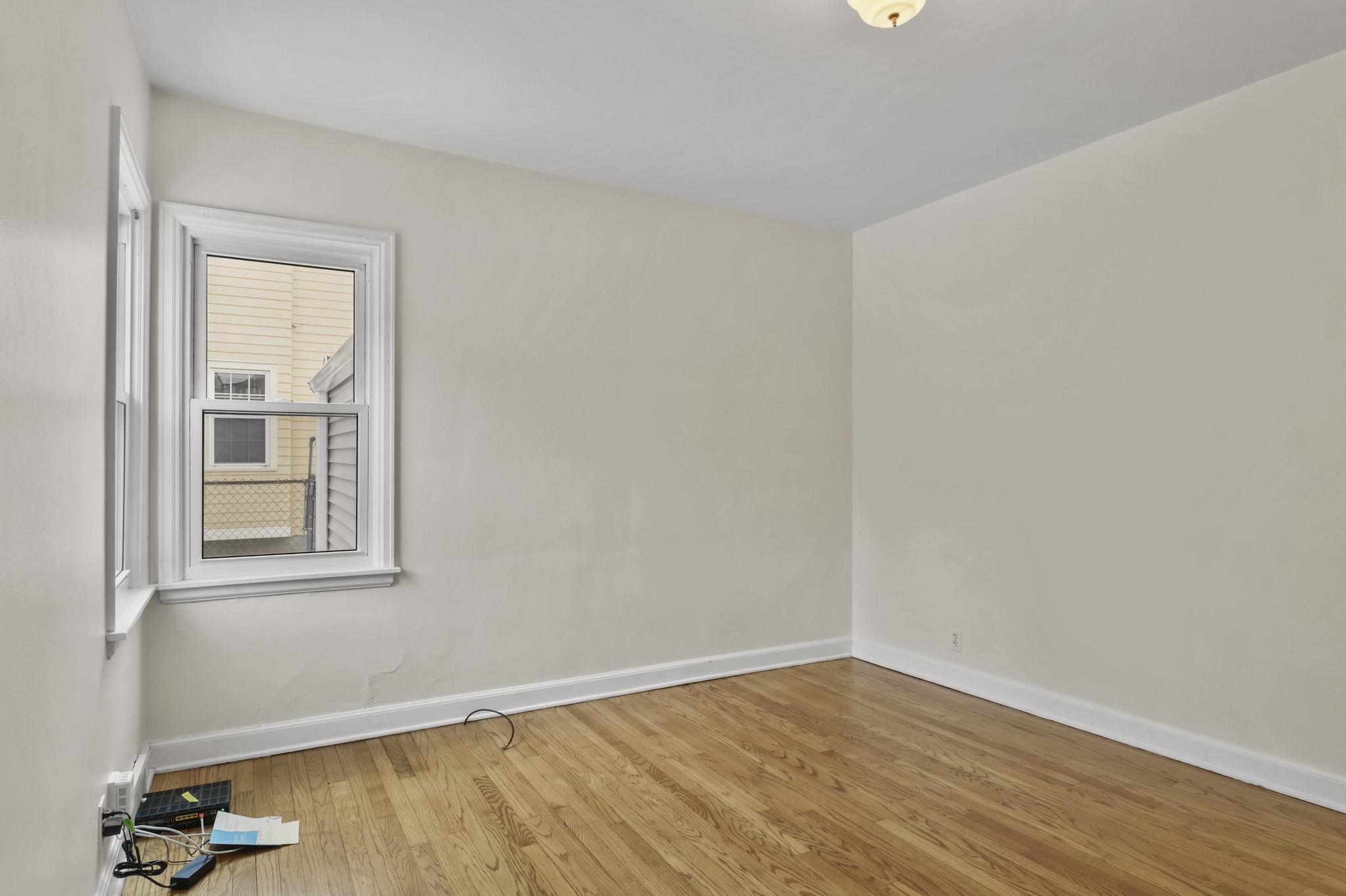 37 S Hillside Terrace