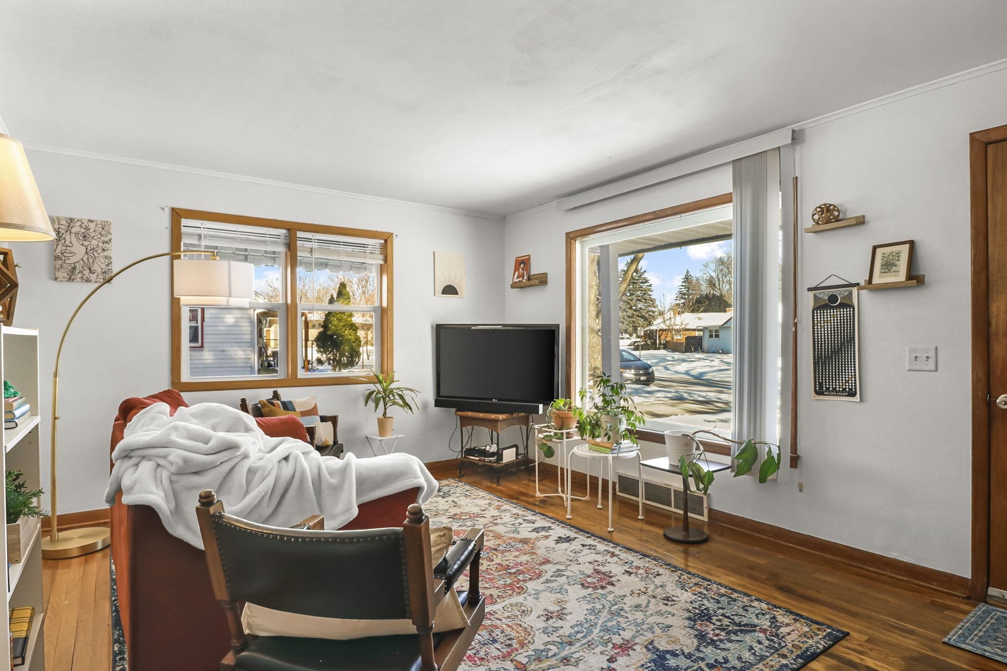 4329 Doncaster Drive