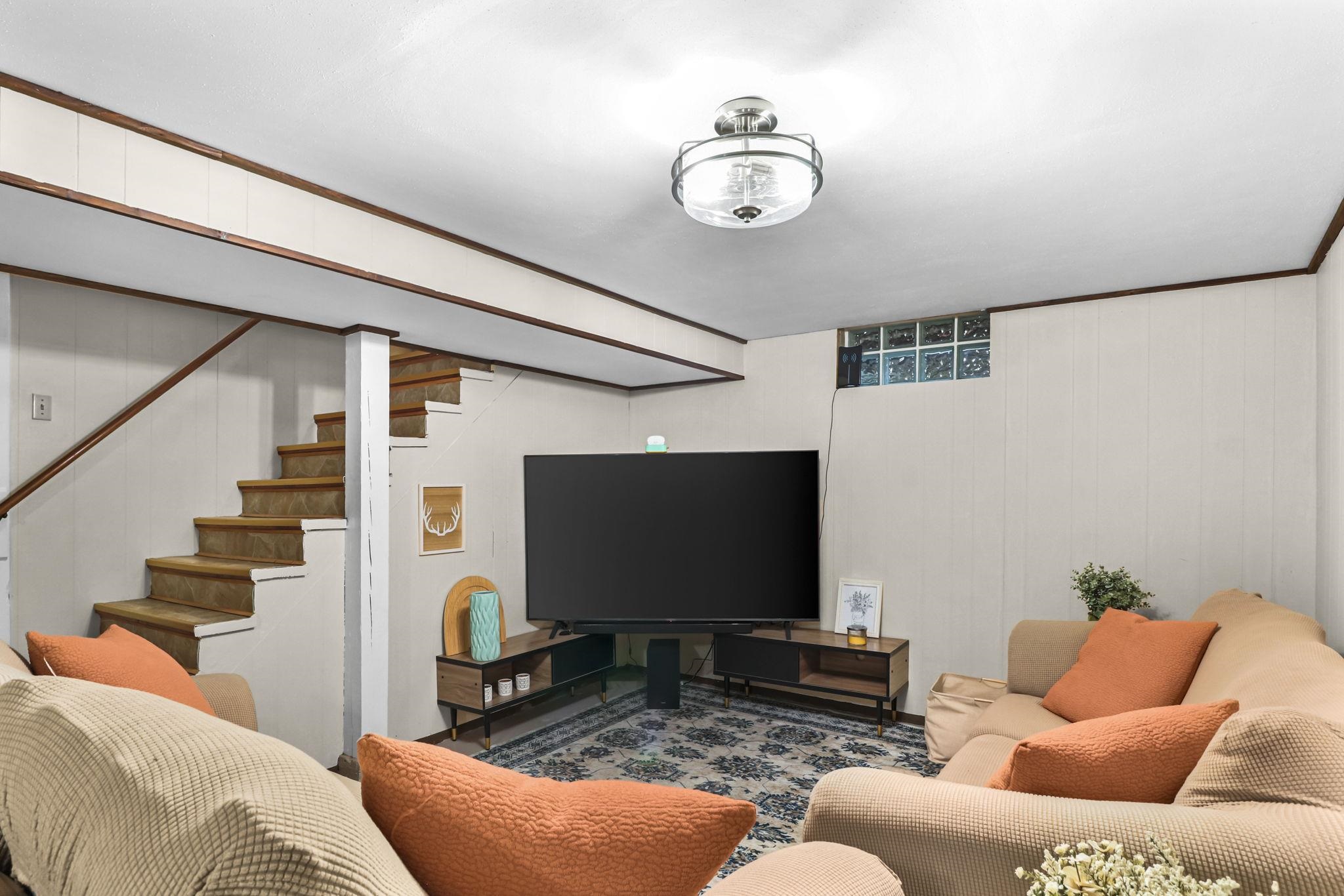 4329 Doncaster Drive