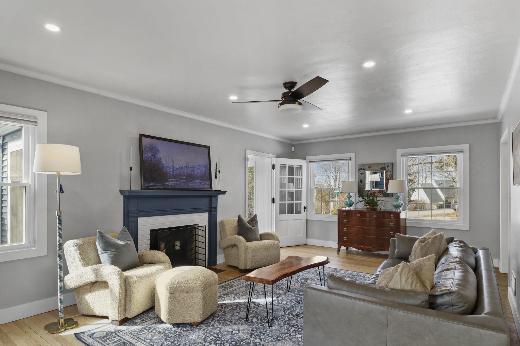 4329 Hillcrest Drive