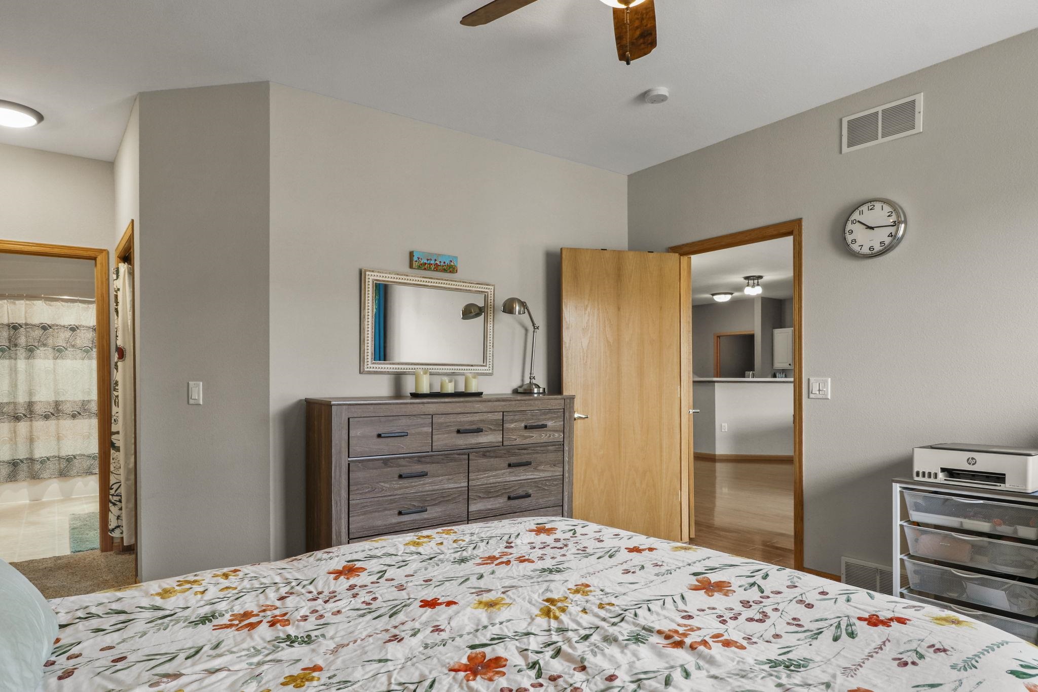 3130 Dorchester Way 4